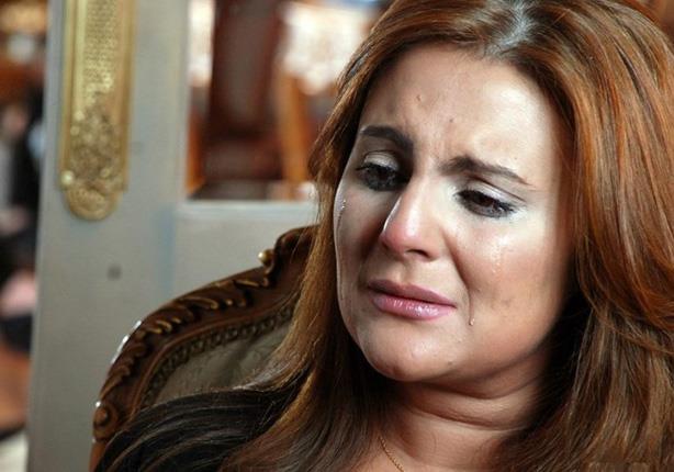 رانيا محمود ياسين: "لازم نقف جنب البلد ونشد الحزام"