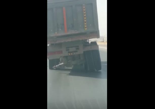 شاحنة تسير بدون عجلات في السعودية