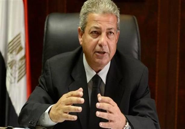 أعضاء بنادي الزهور يطالبون وزير الرياضة بالتدخل لحل مشكلة "التنس" أعضاء بنادي الزهور يطالبون وزير الرياضة بالتدخل لحل مشكلة "التنس"