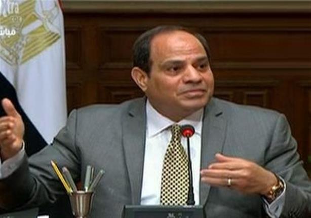السيسي يحرج نائبًا برلمانيًا بقصر الإتحادية - فيديو