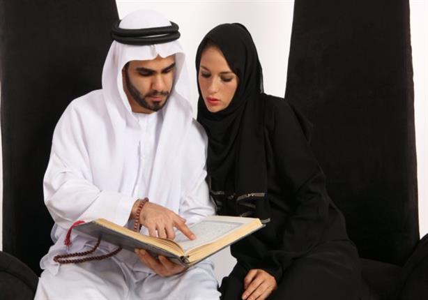 ما هى الآيات القرآنية التي تنظم الحياة الزوجية؟