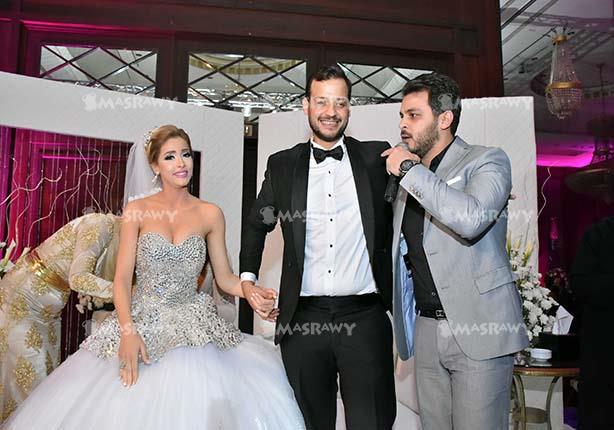 بالصور محمد رشاد يحيي حفل زفاف بحضور نخبة من الفنانين مصراوى