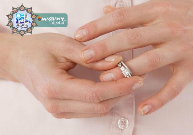 زوجي يعاملني معاملة سيئة هل أصبر عليه أم أطلب الطل