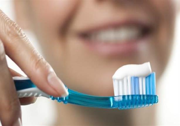 للوقاية من فيروس كورونا.. 5 إرشادات ضرورية عند غسل أسنانك (صور)