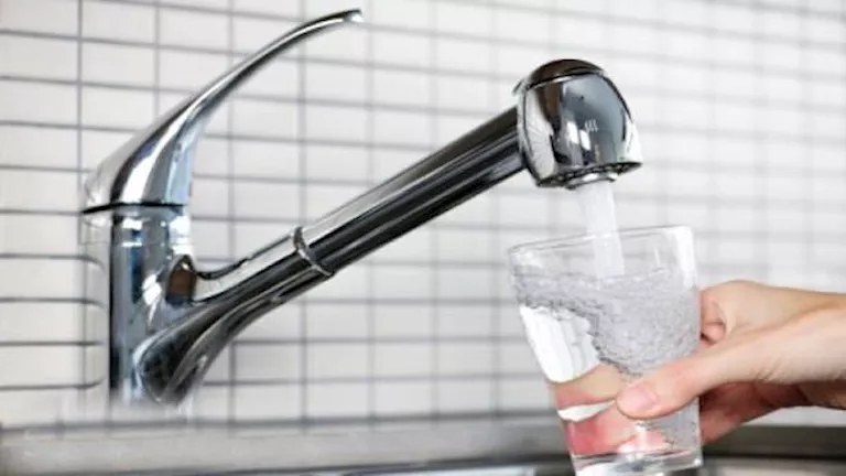 شركة مياه القليوبية تؤكد سلامة مياه الشرب وتنفي شائعات التلوث