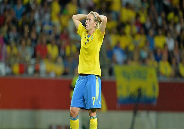 موقف محرج للاعبة منتخب السويد بمنافسات ريو 2016 - فيديو