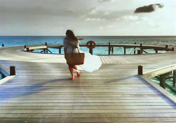 بالفيديو - بسمة بوسيل في أجازة رومانسية بجزر المالديف