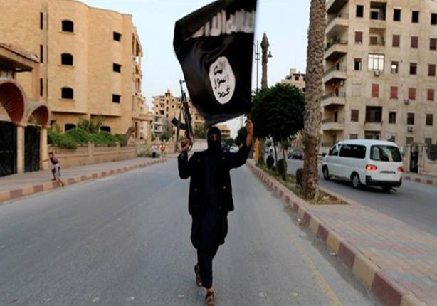 التايمز: تنظيم "الدولة" يمنح عائلة أحد منفذي هجمات باريس 5 آلاف دولار وقطيعا من الغنم التايمز: تنظيم "الدولة" يمنح عائلة أحد منفذي هجمات باريس 5 آلاف دولار وقطيعا من الغنم