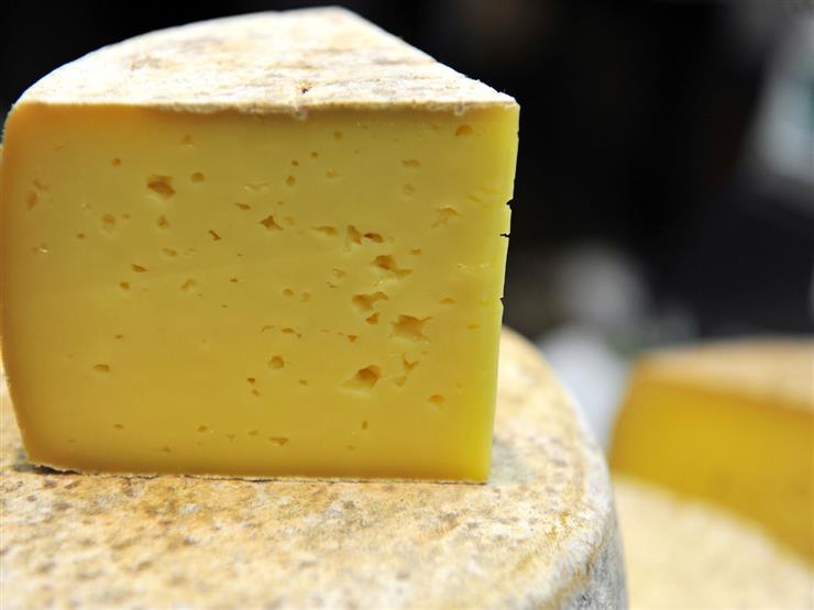 تجنب البطارخ..  5 نصائح احرص عليها عند شراء الجبن الرومي