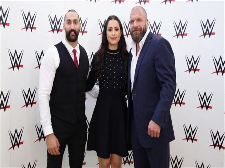 بالصور:  "WWE" للمصارعة الحرة  يتعاقد مع أول بطل كويتى و إمراءة عربية
