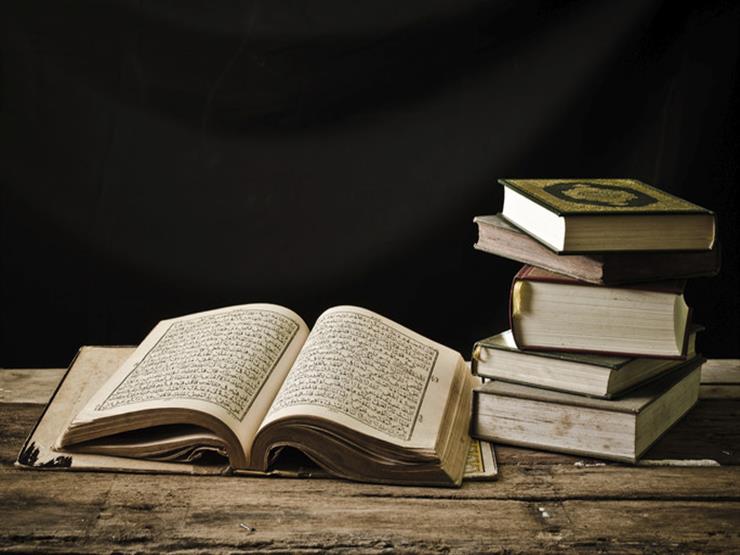الروبي مفسرًا قوله تعالى {وَأَنَّهُ لَمَّا قَامَ عَبْدُ اللَّهِ يَدْعُوهُ كَادُوا يَكُونُونَ عَلَيْه الروبي مفسرًا قوله تعالى {وَأَنَّهُ لَمَّا قَامَ عَبْدُ اللَّهِ يَدْعُوهُ كَادُوا يَكُونُونَ عَلَيْه