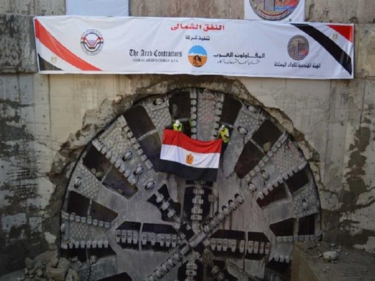 مميش: أنفاق قناة السويس اختصرت العبور إلى سيناء في 6 دقائق - فيديو