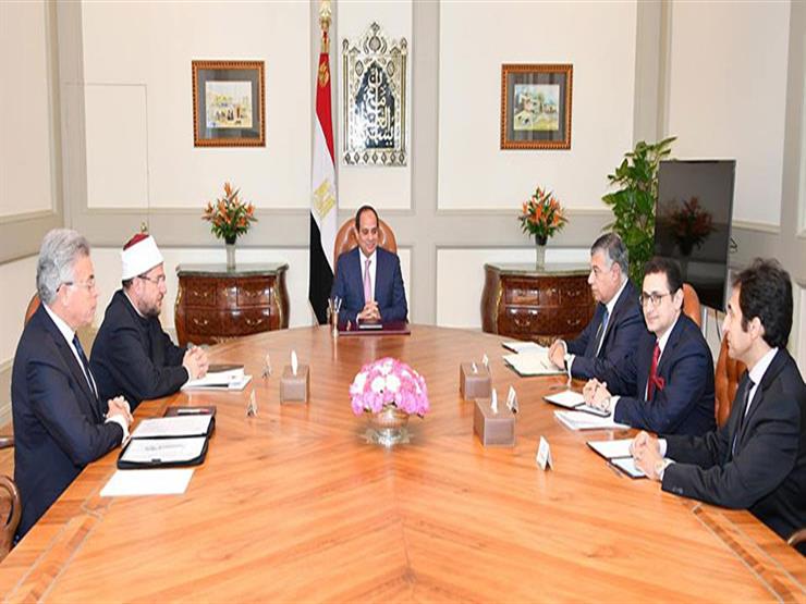 السيسي يوجه باستثمار أموال الوقف في المشروعات القومية السيسي يوجه باستثمار أموال الوقف في المشروعات القومية
