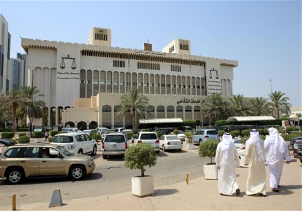 حبس مسؤول سابق في بلدية الكويت قاتل في صفوف تنظيم الدولة الاسلامية حبس مسؤول سابق في بلدية الكويت قاتل في صفوف تنظيم الدولة الاسلامية