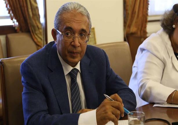 "أسرع قانون".. خطة البرلمان: 5 مليار دولار حصيلة متوقعة من إعفاء سيارات المصريين بالخارج 