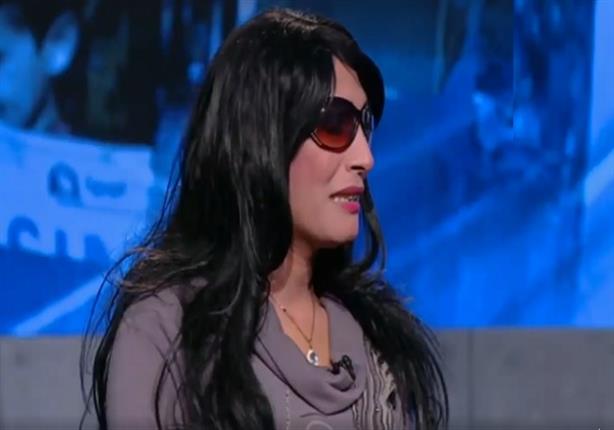 أول متحول جنسي لخيري رمضان: "حاولت الانتحار بعد طردي من العمل" - فيديو