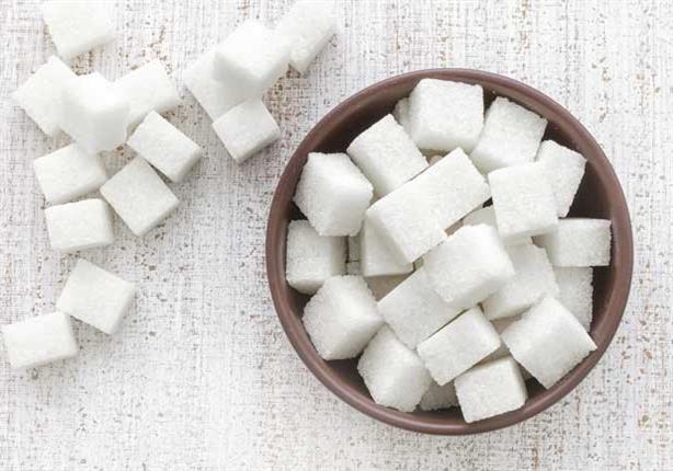 ماذا يحدث في جسمك عند التوقف عن تناول السكر؟