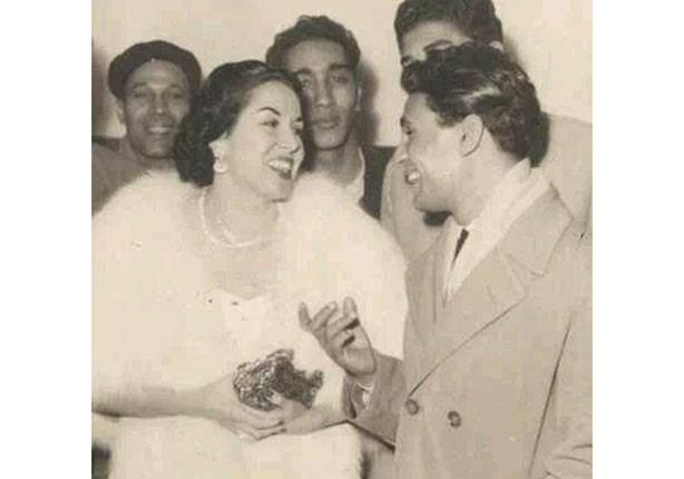 تفاصيل فيلم رُشحت لبطولته ليلى مراد مع "العندليب"و"السندريلا" تفاصيل فيلم رُشحت لبطولته ليلى مراد مع "العندليب"و"السندريلا"