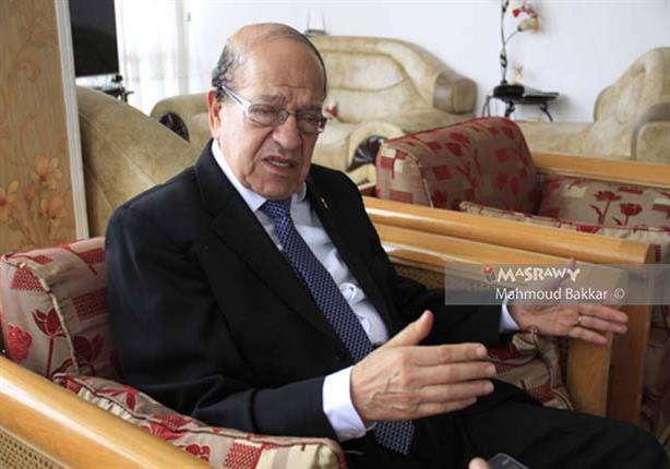 "كلام فارغ ومجرد تخاريف".. وسيم السيسي يرد على إيلون ماسك بشأن الأهرامات ورمسيس "كلام فارغ ومجرد تخاريف".. وسيم السيسي يرد على إيلون ماسك بشأن الأهرامات ورمسيس