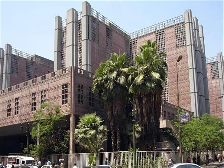 قصر العيني وقت الإفطار.. لا صوت يعلو صوت الألم (معايشة) قصر العيني وقت الإفطار.. لا صوت يعلو صوت الألم (معايشة)