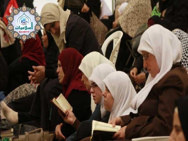 ما حكم أعتكاف النساء في المسجد؟