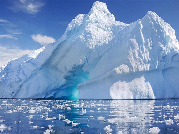 إنفصال أكبر جبل جليدى فى العالم عن القارة القطبية الجنوبية