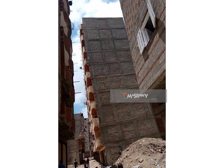 عقار الرأس السوداء المائل