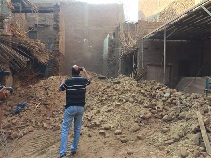 المنزل المنهار بسوهاج                             
