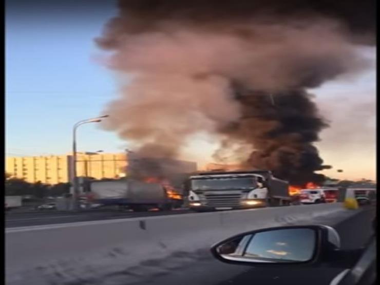 حادث تصادم مروع لأربع سيارات وشاحنتين جنوبي موسكو– فيديو