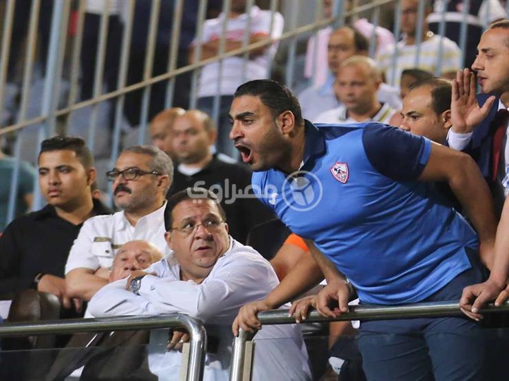 بالفيديو.. مشادة بين جماهير الزمالك وحارس إنبي 