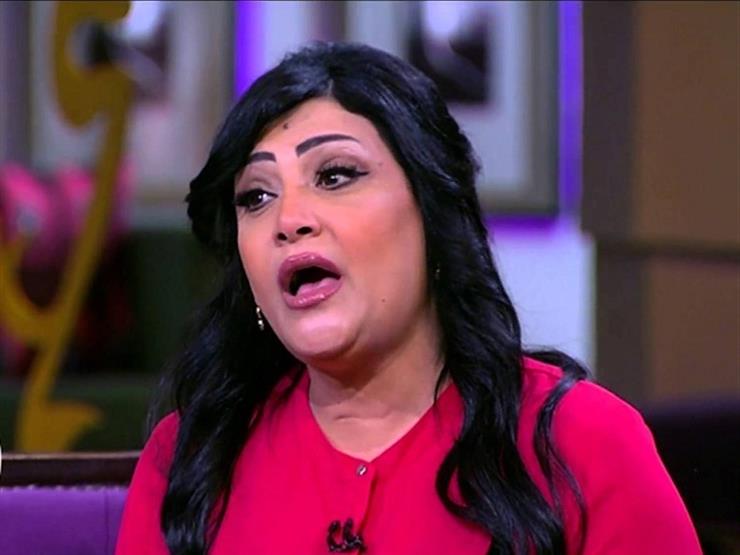 بدرية طلبة تعتذر للجمهور وتؤكد: "أنا غلطانة وتحت أمر نقابتي"