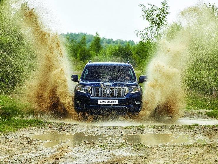 Toyota Land Cruiser Prado.. The most expensive cars of the brand ...