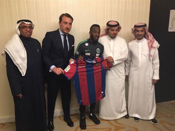 احتراف 9 لاعبين من السعودية في الدوري الإسباني استعداداً للمونديال احتراف 9 لاعبين من السعودية في الدوري الإسباني استعداداً للمونديال