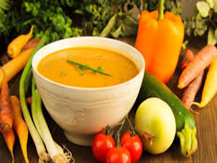 أفضل 8 أطعمة و مشروبات لتدفئة الجسم في الشتاء                                                                                                                                                           