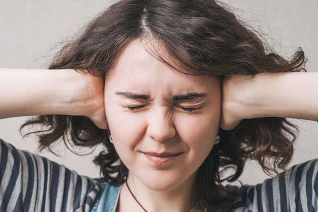 كيف يمكن أن تتسبب الضوضاء في تدمير جسمك؟