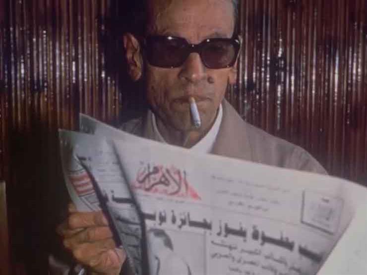 "لم أتصور إن واحد من درب قرمز ياخد نوبل".. جولة في حوارات نجيب محفوظ "لم أتصور إن واحد من درب قرمز ياخد نوبل".. جولة في حوارات نجيب محفوظ