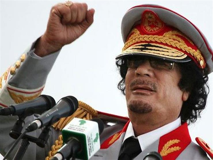 "الليبيون أبرياء".. قذاف الدم يكشف عن المتسبب في قتل معمر القذافي