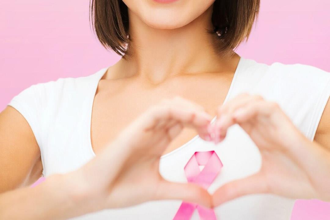 هل تناول الهرمونات التعويضية يسبب سرطان الثدي؟