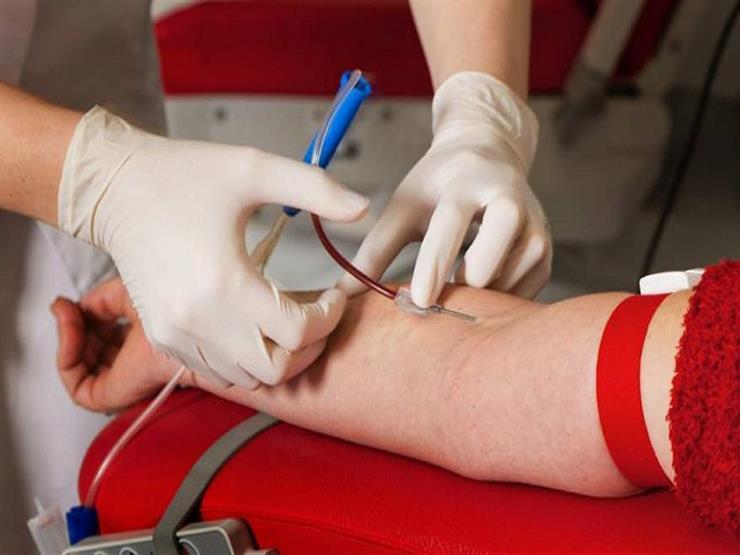 كيف تتبرع بالدم دون أن تؤذي نفسك؟ "الهلال الحمر" يجيب