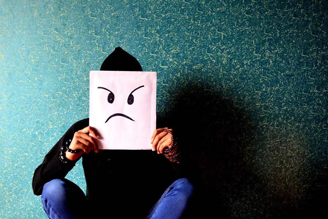 6 أعراض تسبق الإصابة بالاكتئاب.. ماذا تفعل؟