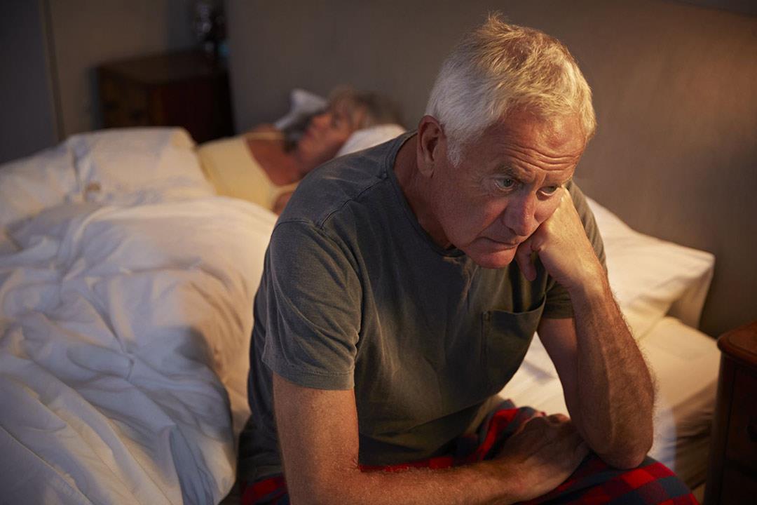 كيف يتغلب كبار السن على اضطرابات النوم؟