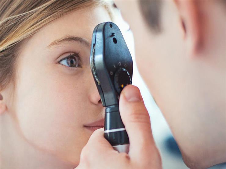 كيف تؤثر الغدة الدرقية على صحة العين؟