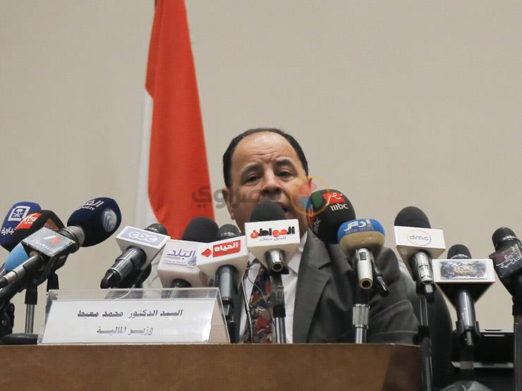 وزير المالية: تطبيق زيادة الدولار الجمركي على السجائر المستوردة وزير المالية: تطبيق زيادة الدولار الجمركي على السجائر المستوردة