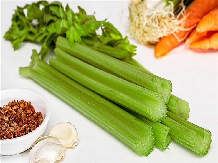 ما هي فوائد الكرفس في الحفاظ على الصحة وإنقاص الوزن؟