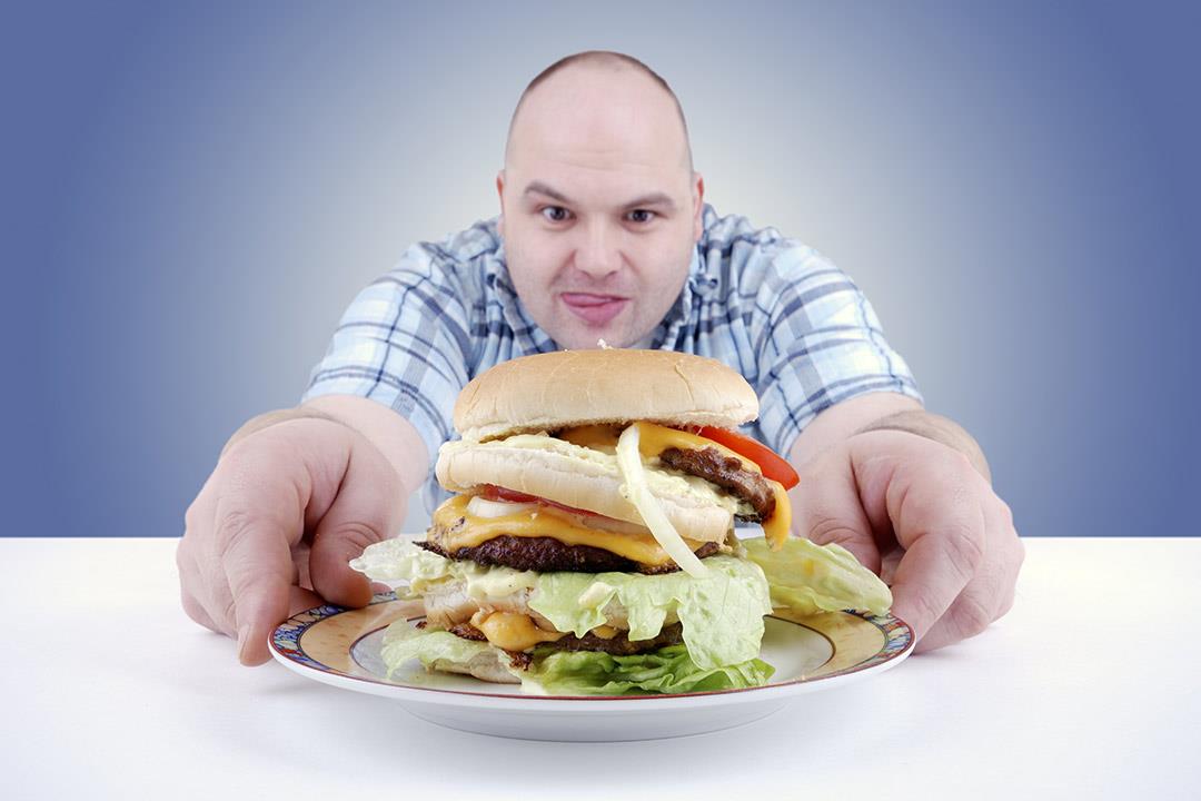 مشكلات صحية وعادات خاطئة تسبب الشعور الدائم بالجوع.. الحل بسيط 