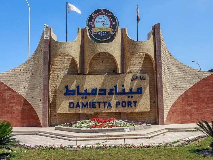 ميناء دمياط يستقبل 6 سفن و16 ألف طن قمح ميناء دمياط يستقبل 6 سفن و16 ألف طن قمح