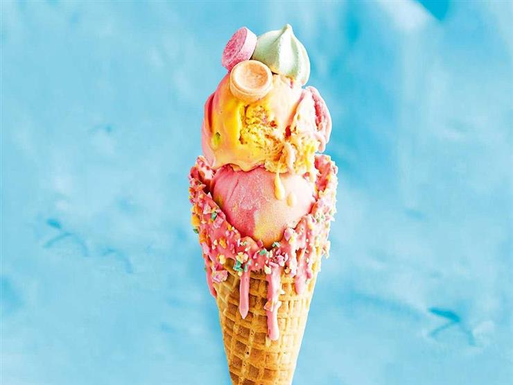هل هناك أضرار من تناول الأيس كريم في الشتاء؟                                                                                                                                                            