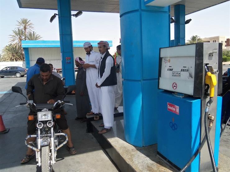 البترول توضح حقيقة غلق "محطات البنزين" في سيناء - فيديو