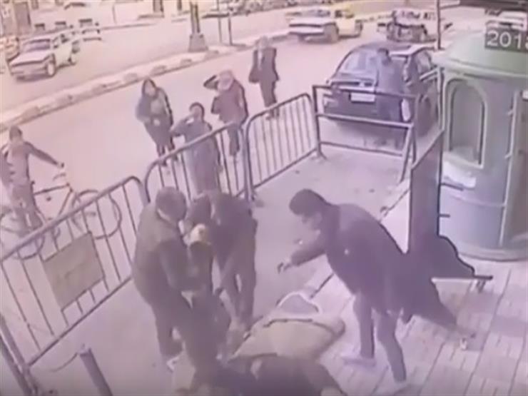 مفاجأة في واقعة طفل أنقذه أمين شرطة بعد سقوطه من البلكونة - فيديو