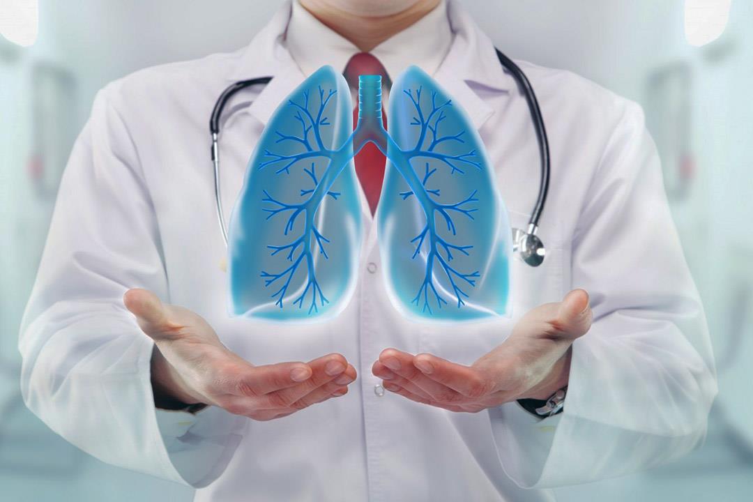 «تليف الرئة» مرض يهدد باقي الأعضاء.. العلاج بشروط